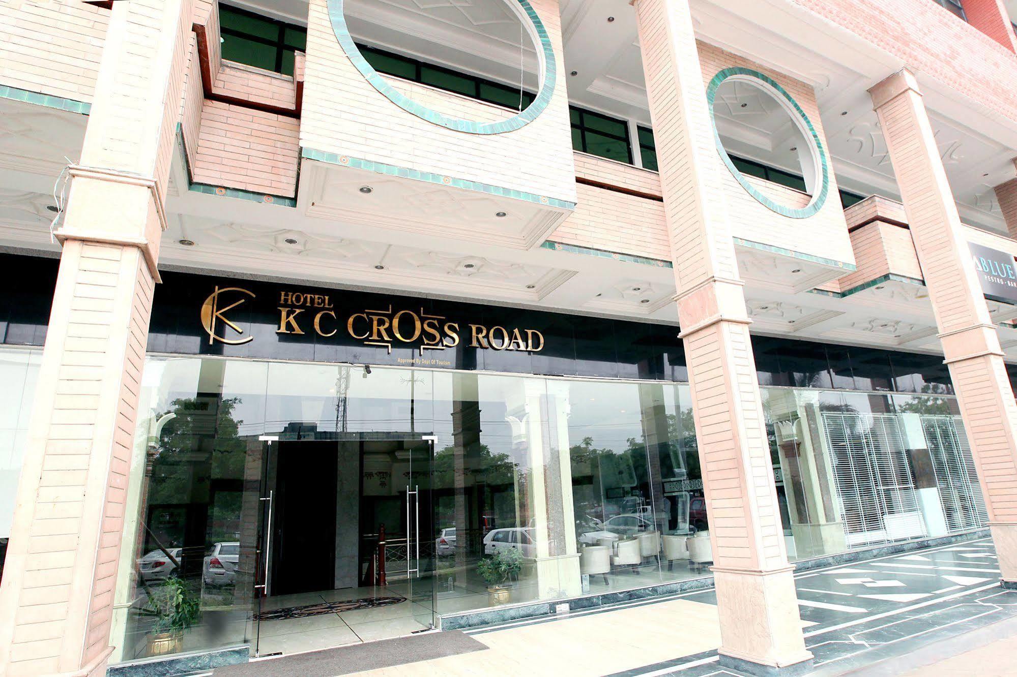 Kc Cross Road 호텔 판체쿠라 외부 사진